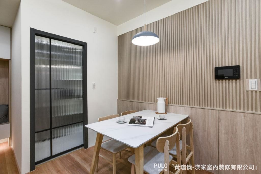 台中室內設計｜13坪木質收納小宅。渼家室內裝修有限公司台中室內設計作品 - PULO裝潢平台