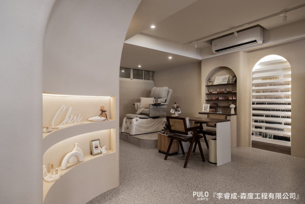 台中商業空間改造｜18坪奶油風美業空間。森度工程有限公司台中室內設計作品 - PULO裝潢平台